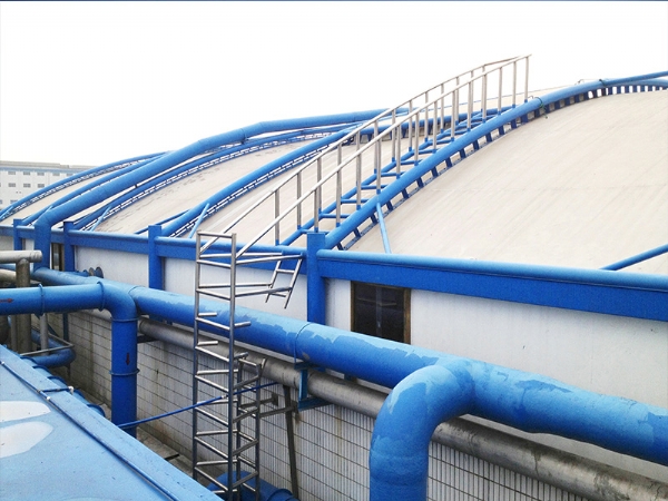 膜结构污水池形状为什么不同